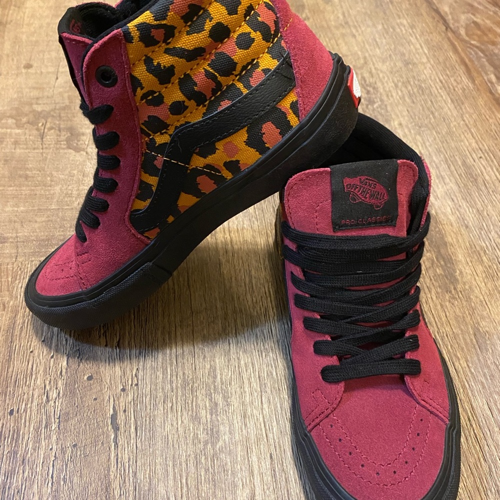 Vans Sk8-hi Pro Size 4.5 Men, Size 6 Women